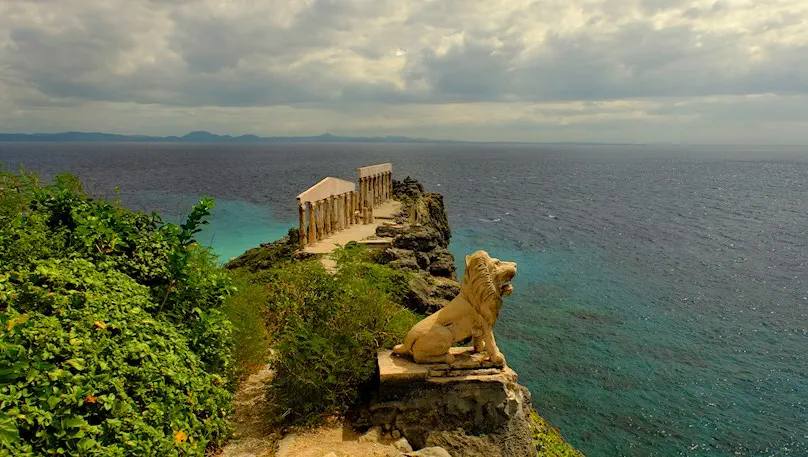 at-fortune-island-in-batangas.webp